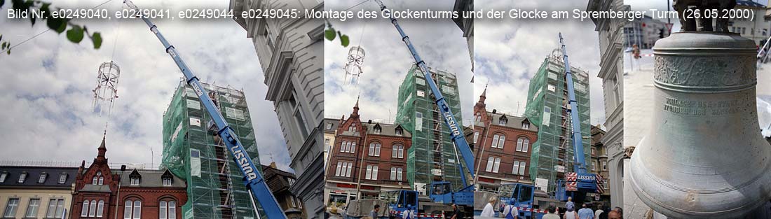 Der neue Glockenstuhl schwebt auf das Dach des Spremberger Turmes...